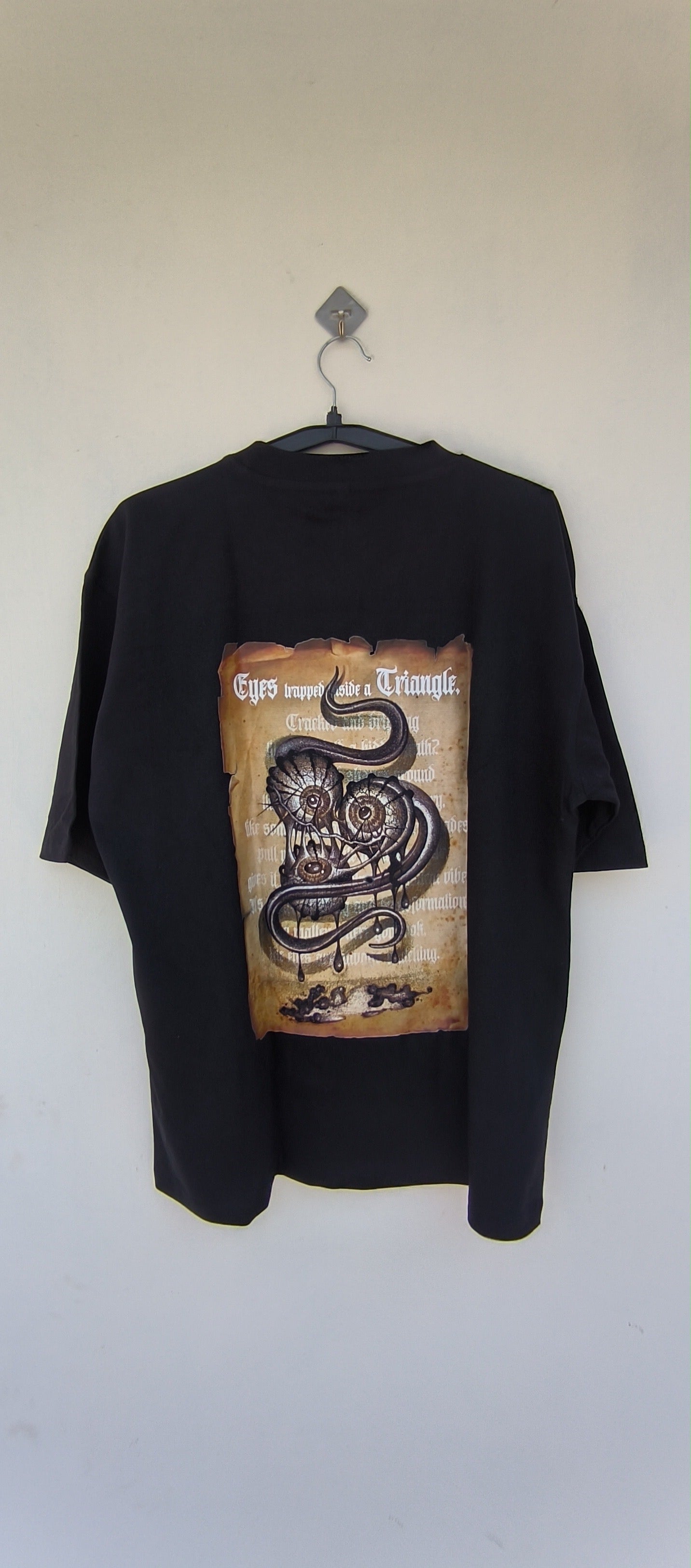 SCHIZO “Eyes Inside a Triangle” Gothic Oversized T-Shirt – Occult Horror Streetwear